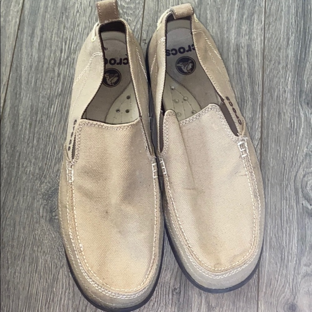 men’s crocs comfy shoes